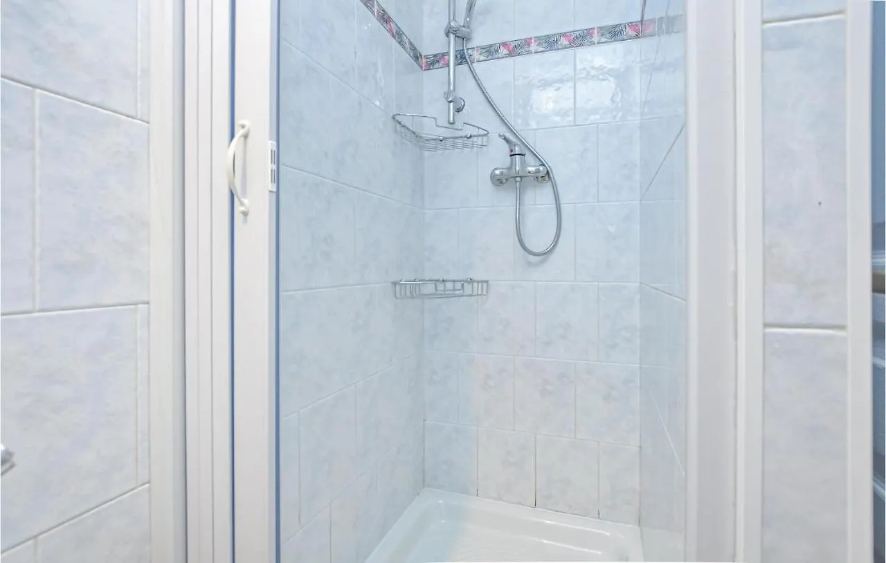 Beautiful Apartment In Nice With Wifi